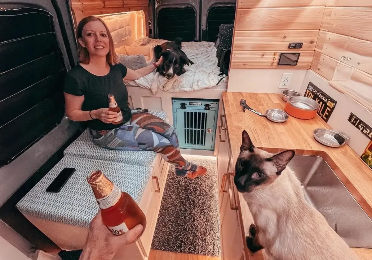 Full-Time VS. Part-Time Van Life: Which Is Right For You?